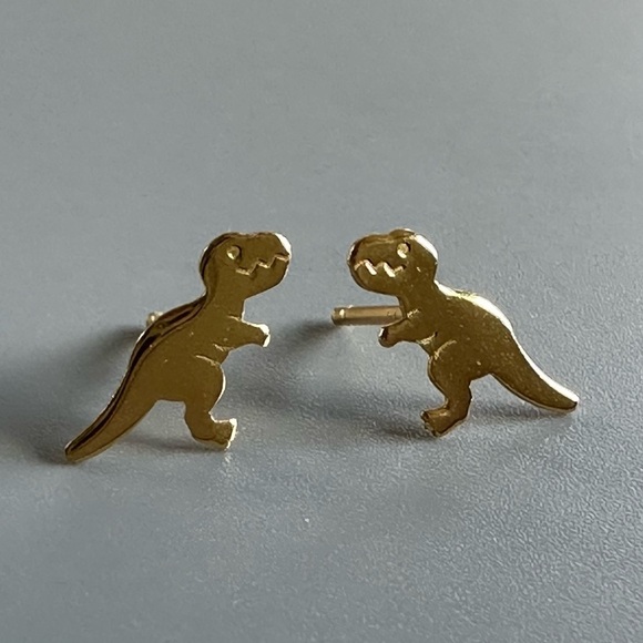 14k Gold Tiny Dinosaur Stud Earrings - Picture 4 of 7